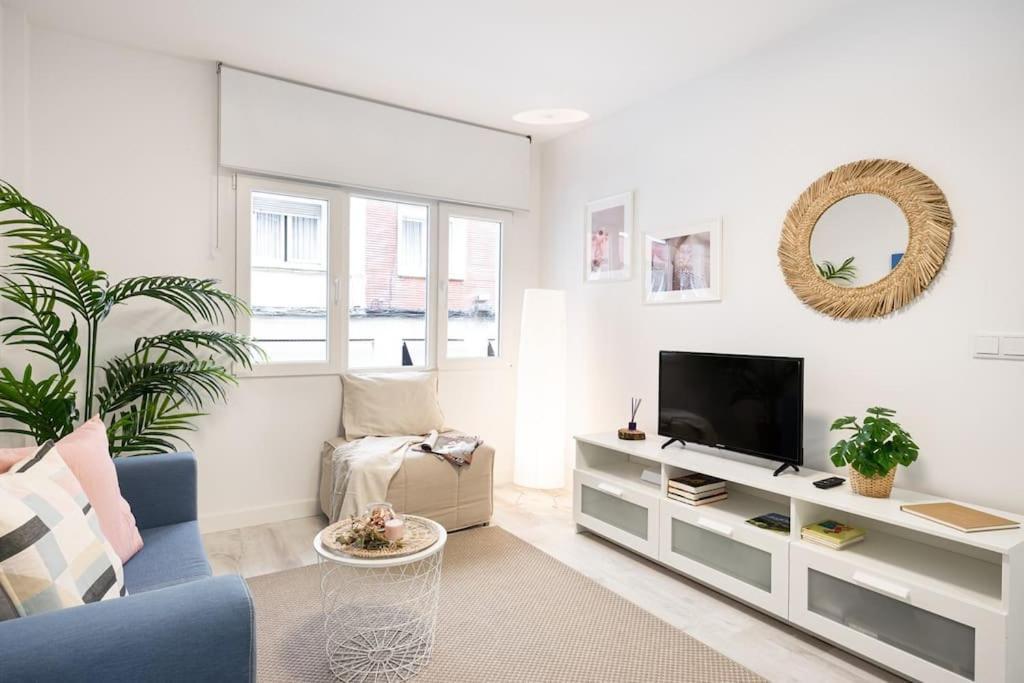 Piso En El Corazon De Gijon Apartment ภายนอก รูปภาพ